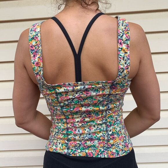 Urban Outfitters floral scalloped edge, buttoned front, square back top, Small - Picture 4 of 7